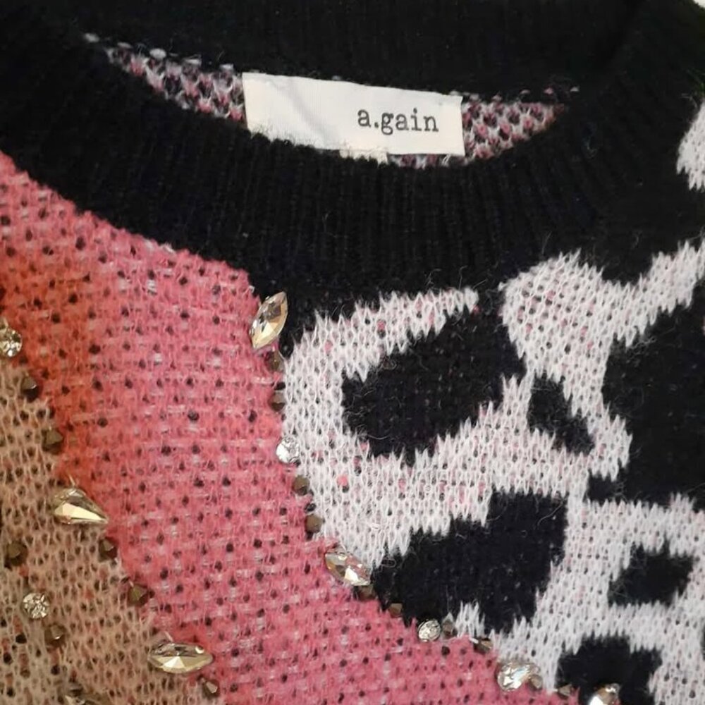 New "a.gain" Vibrant Leopard Print Pink Sweater with Beaded Detail on Front NWT - Picture 4 of 4